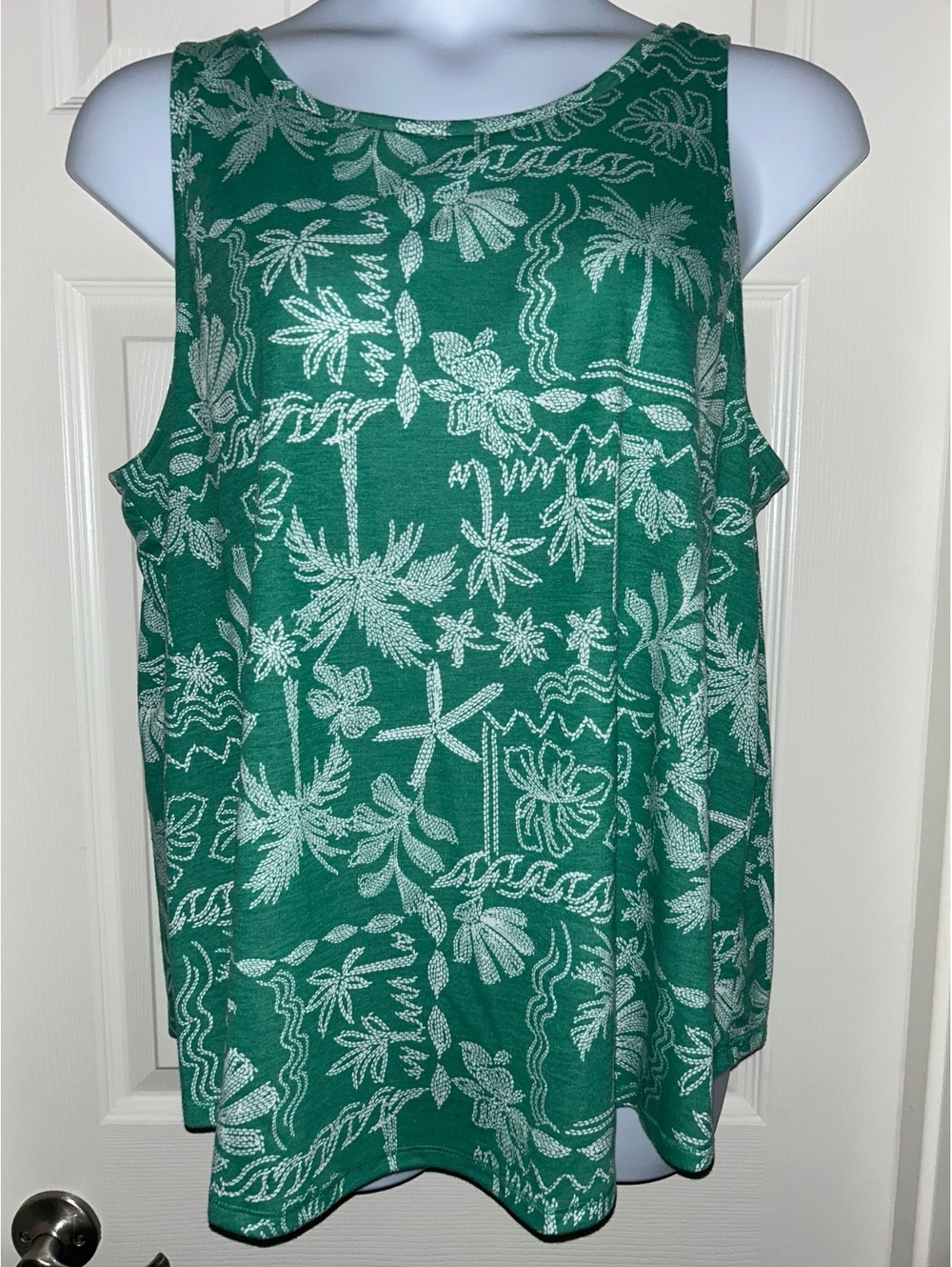 St John’s Bay Tank Top sz XXL